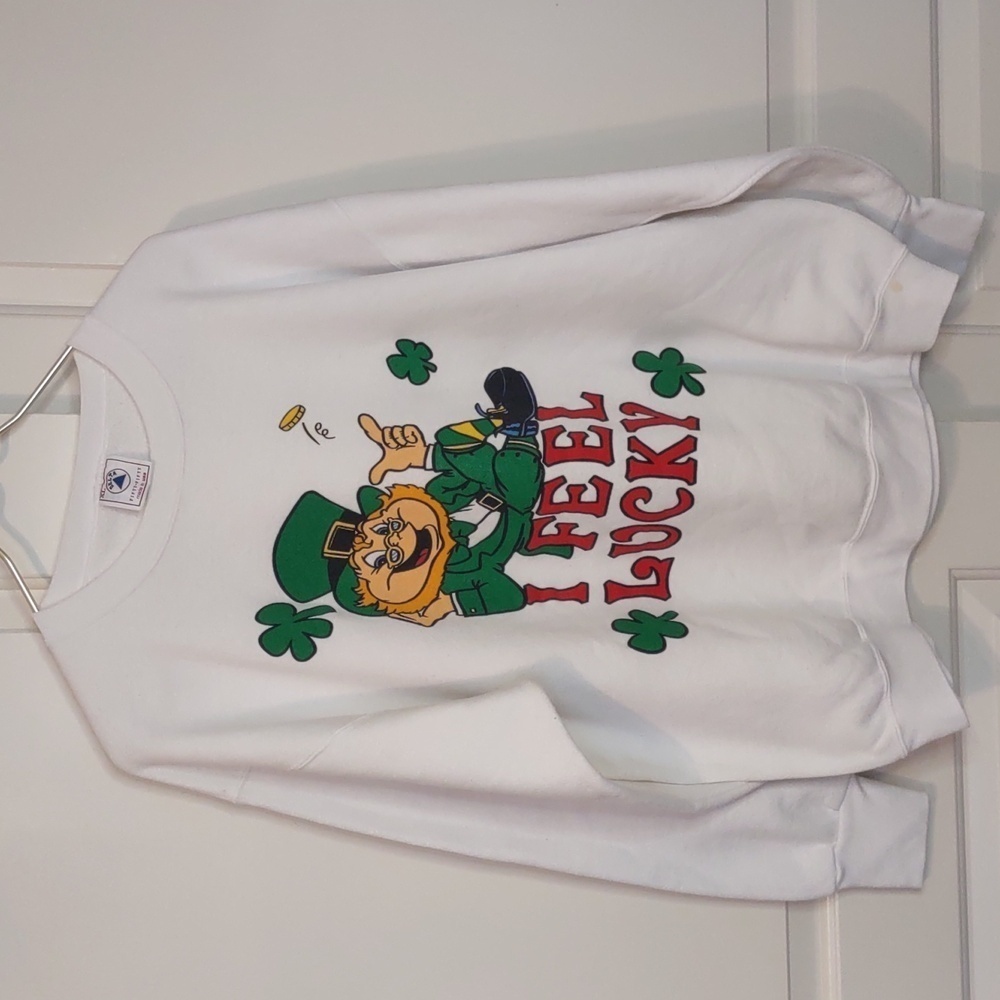 Delta Fifty Fifty Leprechaun I Feel Lucky Sweatshirt Size XL